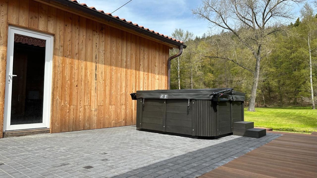River Wellness Jince Екстериор снимка